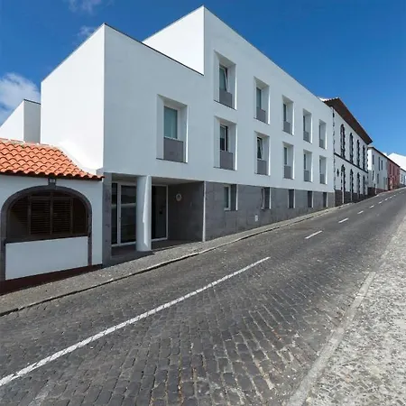 Azores Youth - Santa Maria فيلا دو بورتو