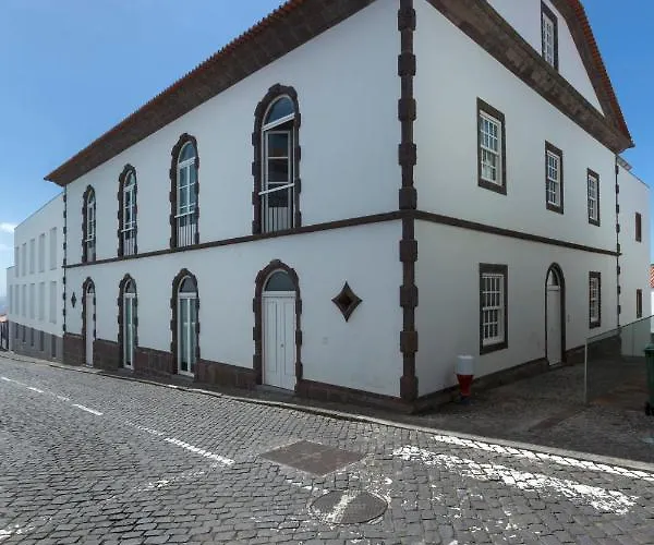 Azores Youth - Santa Maria Hostel *