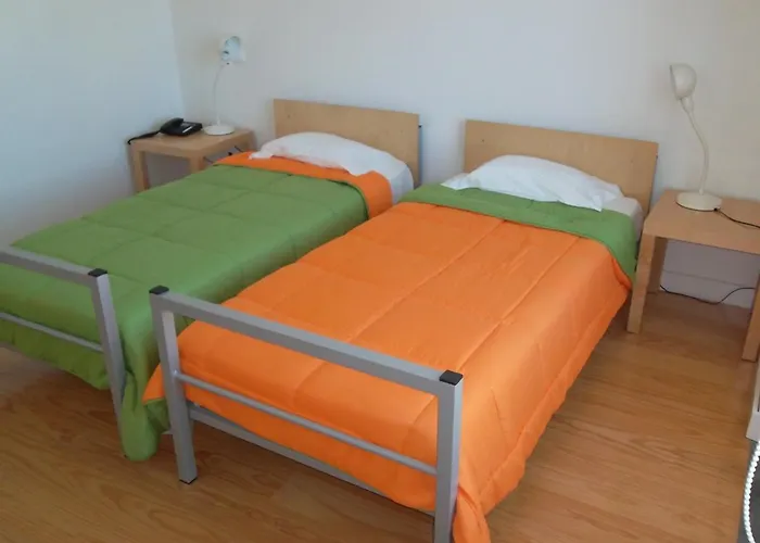 Hostel Azores Youth - Santa Maria Vila do Porto