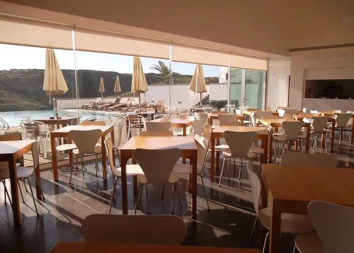 Azores Youth - Santa Maria Hostel *